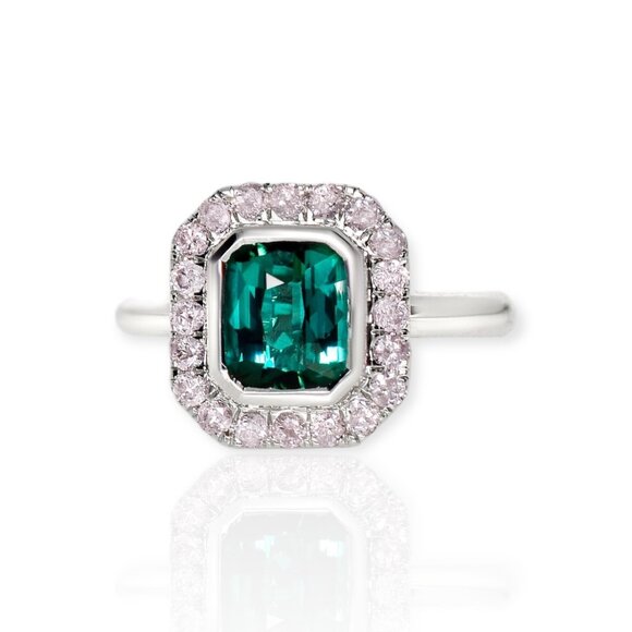 Green Tournaline Ring - Picture 2 of 8